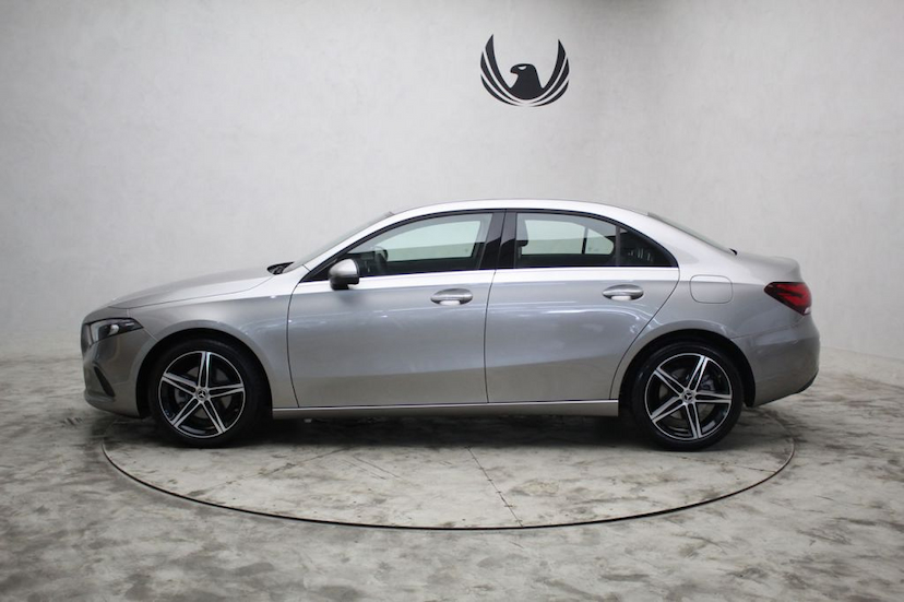Foto do veículo MERCEDES-BENZ A200 SEDAN STYLE 2020 7.060 KM 199.000,00
