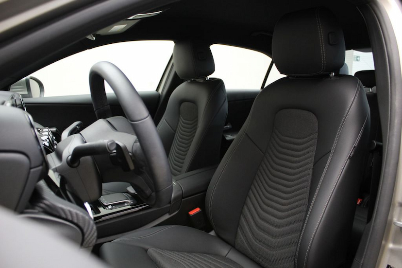 Foto do veículo MERCEDES-BENZ A200 SEDAN STYLE 2020 7.060 KM 199.000,00
