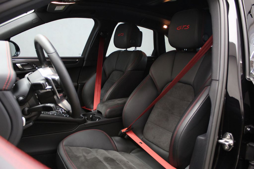 Foto do veículo PORSCHE MACAN GTS 2020 6.100 KM 610.000,00