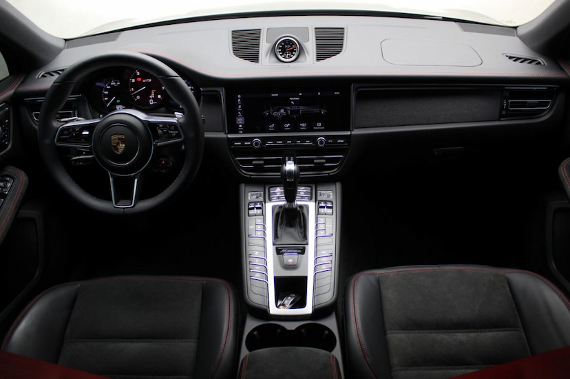 Foto do veículo PORSCHE MACAN GTS 2020 6.100 KM 610.000,00