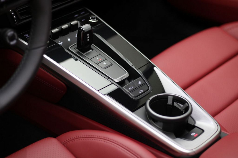 Foto do veículo PORSCHE 911 CARRERA 2021 1.420 KM 849.000,00