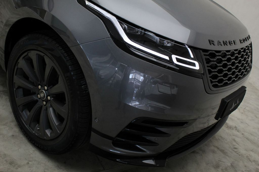 Foto do veículo LAND ROVER RANGE ROVER VELAR P380 SE R-DYNAMIC 2018 8.950 KM 489.000,00