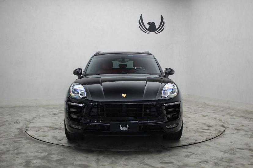 Foto do veículo PORSCHE MACAN TURBO 2015 26.063 KM 349.000,00