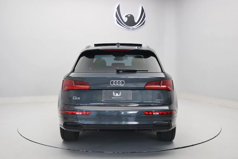 Foto do veículo AUDI Q5 S-LINE 2020 39.500 KM 275.000,00