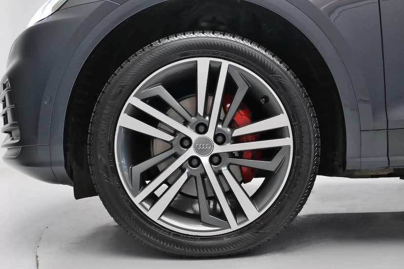 Foto do veículo AUDI Q5 S-LINE 2020 39.500 KM 275.000,00