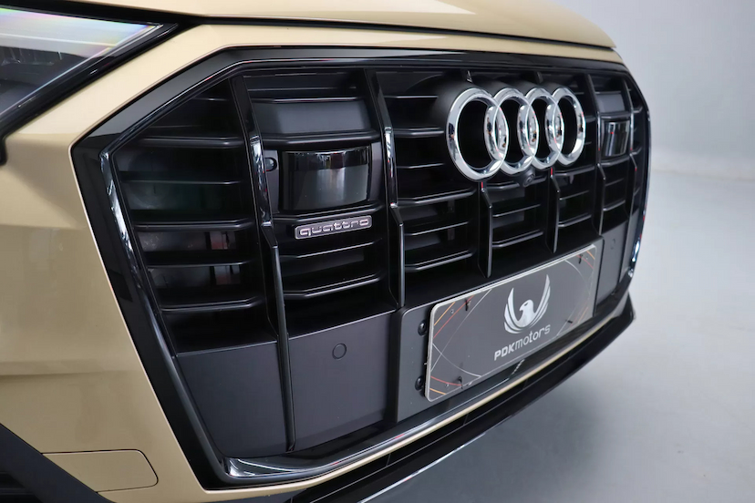 Foto do veículo AUDI Q7 TFSI S-LINE | 7 LUGARES 2021 23.000 KM 649.000,00