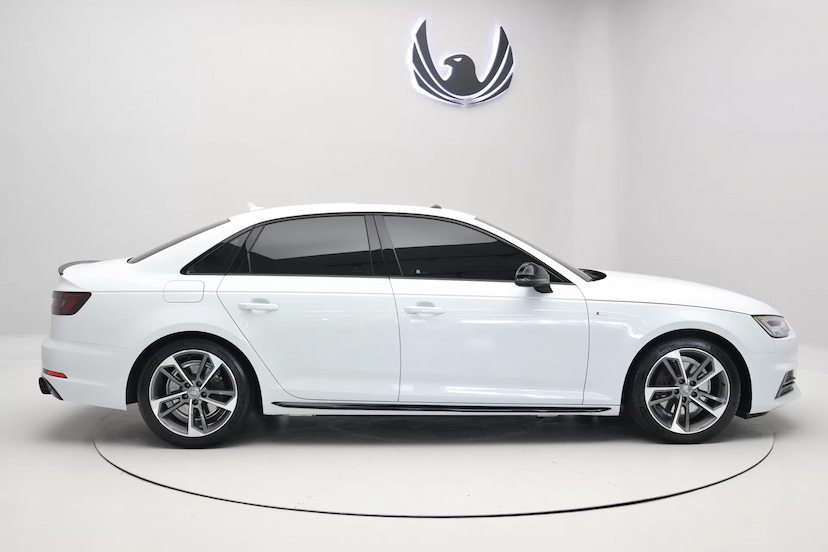 Foto do veículo AUDI A4 LIMITED EDITION 2018 40.440 KM 149.900,00