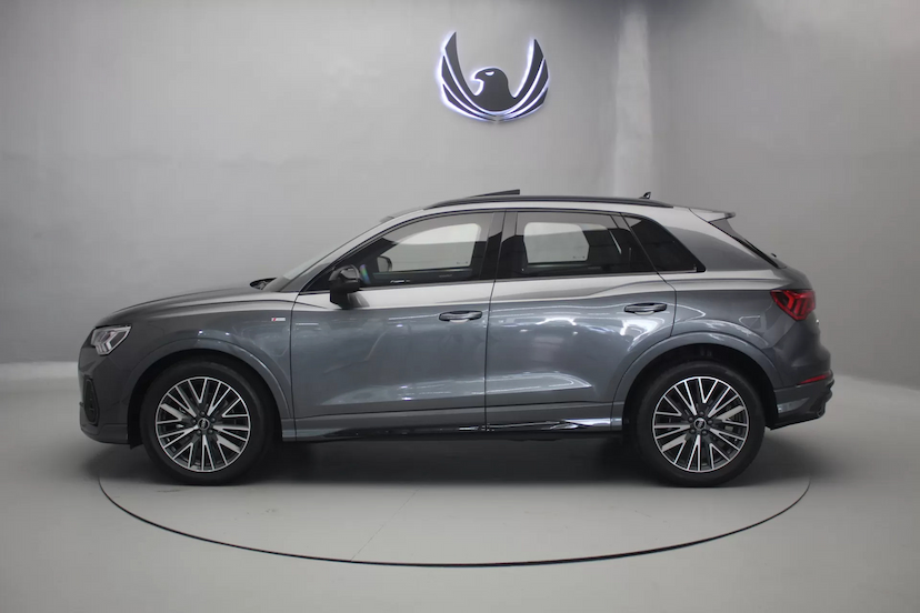Foto do veículo AUDI Q3 BLACK S LINE 2021 0 KM 348.000,00