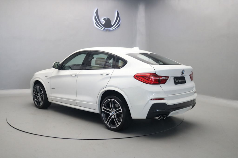 Foto do veículo BMW X4 35I M SPORT 2015 34.000 KM 219.000,00