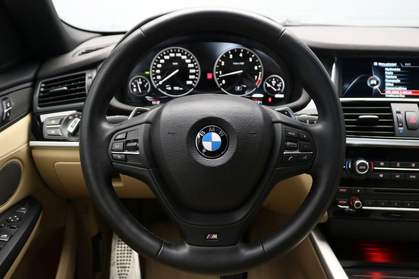 Foto do veículo BMW X4 35I M SPORT 2015 34.000 KM 219.000,00