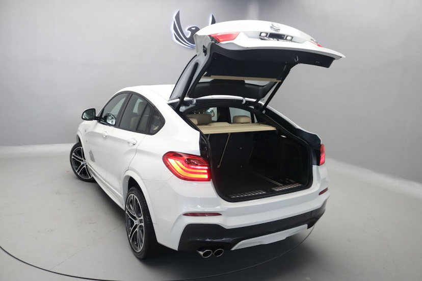 Foto do veículo BMW X4 35I M SPORT 2015 34.000 KM 219.000,00