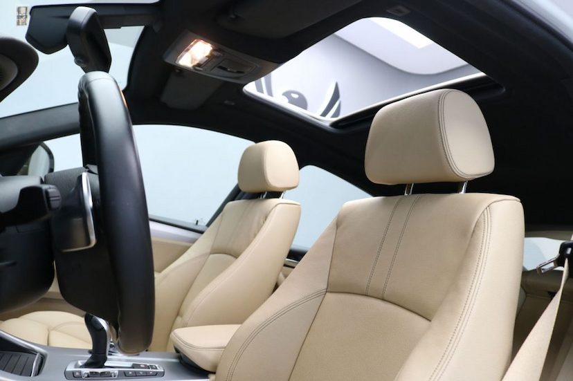 Foto do veículo BMW X4 35I M SPORT 2015 34.000 KM 219.000,00
