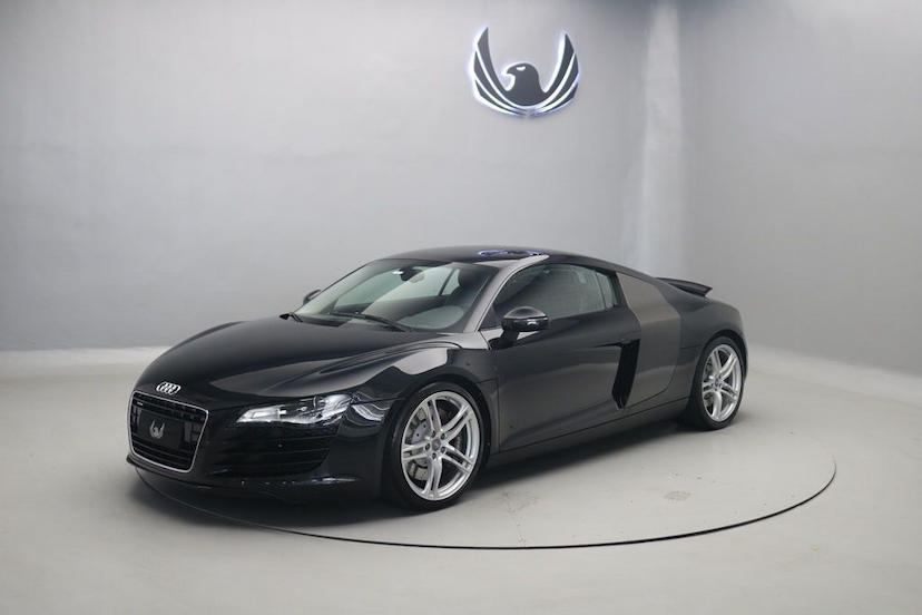 Foto do veículo AUDI R8 V8 COUPE QUATTRO 2008 32.750 KM 390.000,00