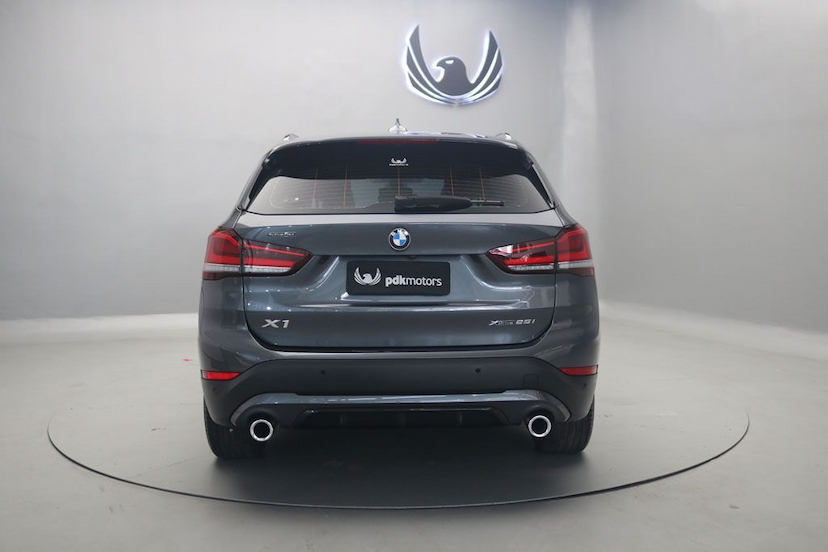 Foto do veículo BMW X1 25I SPORT X-DRIVE 2020 8.880 KM 295.000,00