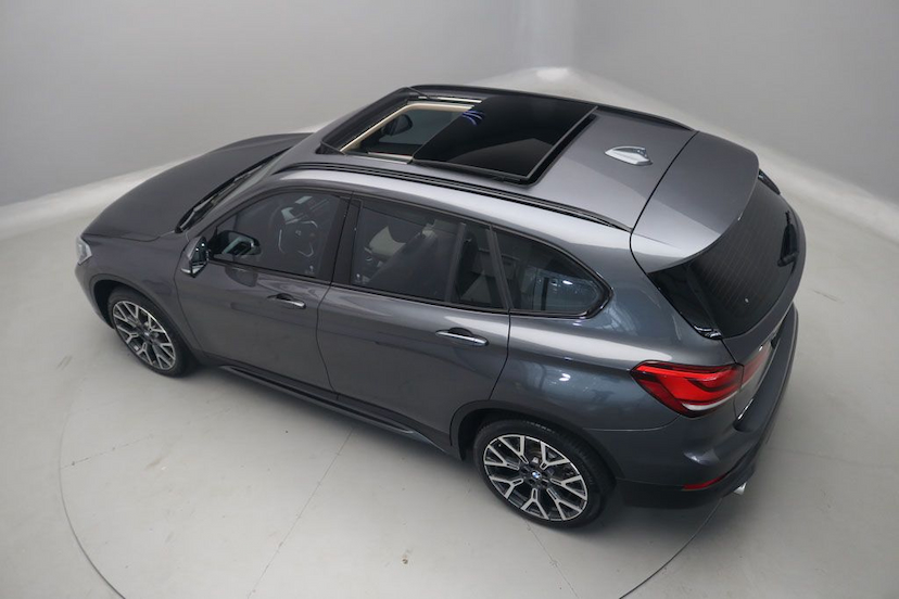 Foto do veículo BMW X1 25I SPORT X-DRIVE 2020 8.880 KM 295.000,00