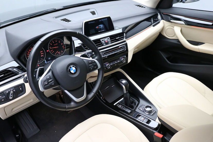 Foto do veículo BMW X1 X-LINE 2018 48.950 KM 165.000,00