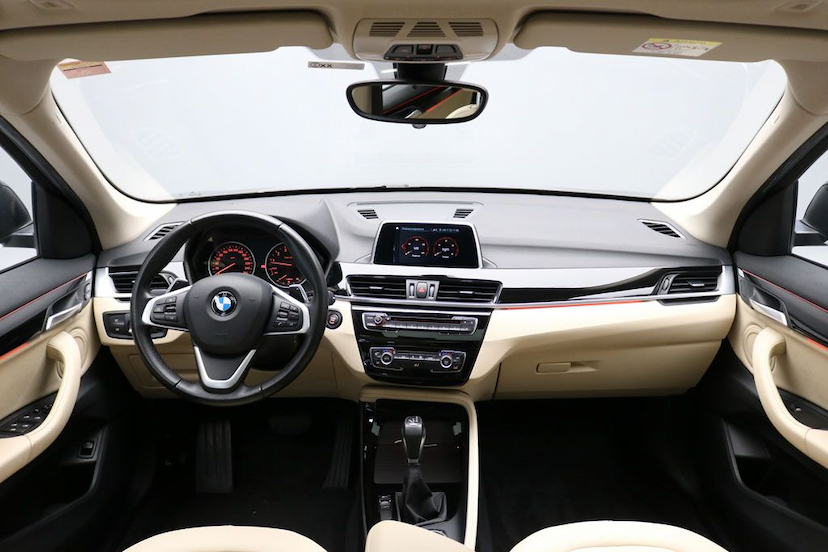 Foto do veículo BMW X1 X-LINE 2018 48.950 KM 165.000,00