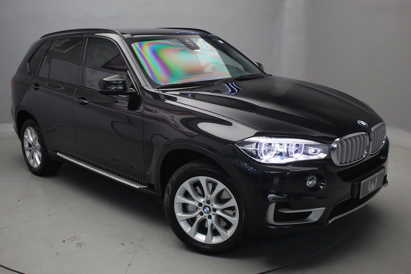 Foto do veículo BMW X5 50I SECURITY 2016 28.770 KM 329.000,00