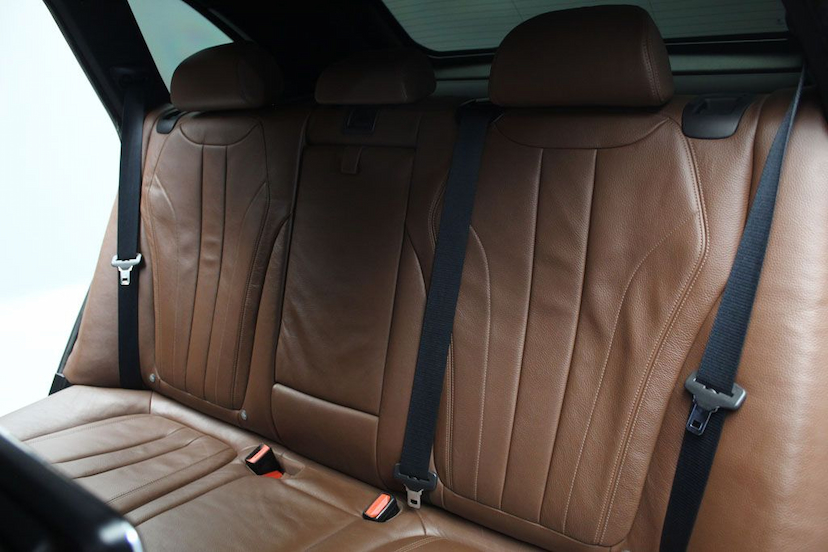 Foto do veículo BMW X5 50I SECURITY 2016 28.770 KM 329.000,00