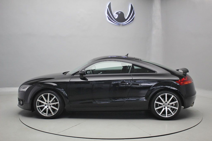 Foto do veículo AUDI TT 2.0 TFSI 2009 28.730 KM 139.000,00