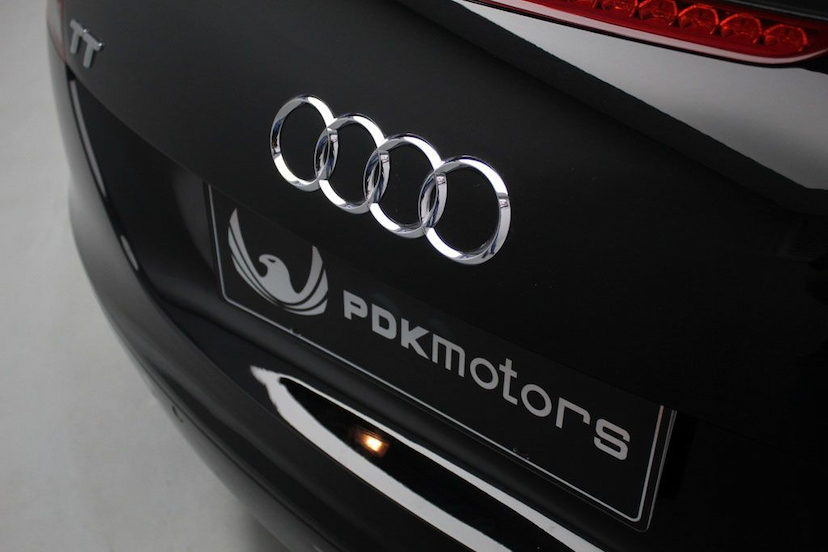 Foto do veículo AUDI TT 2.0 TFSI 2009 28.730 KM 139.000,00