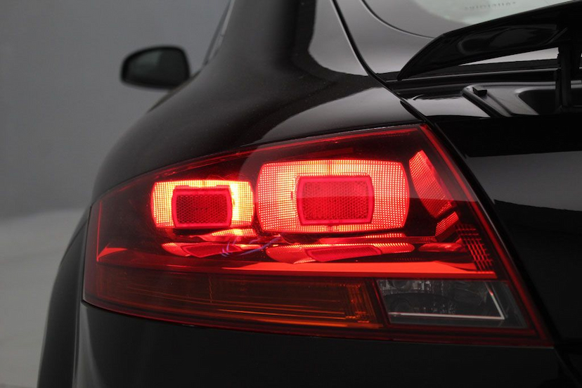Foto do veículo AUDI TT 2.0 TFSI 2009 28.730 KM 139.000,00