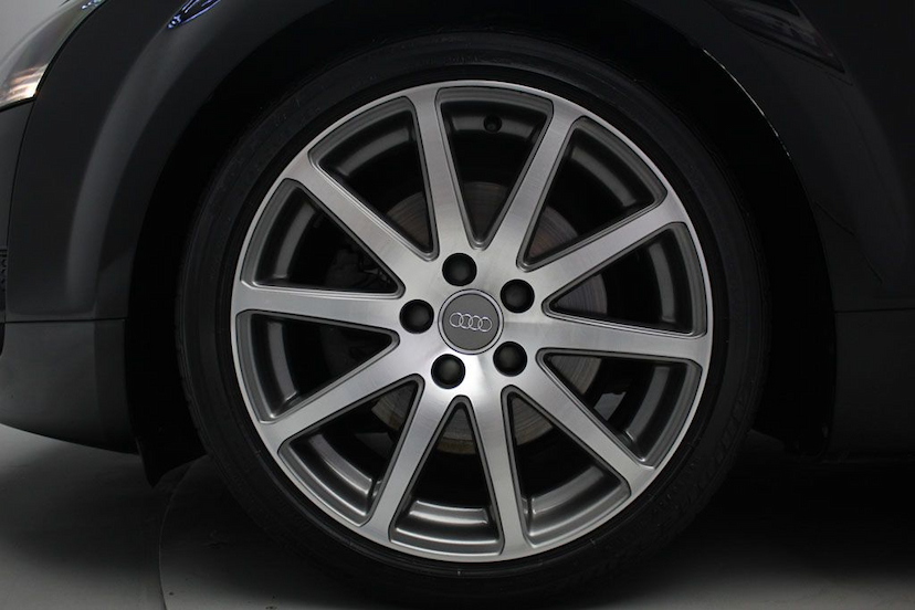 Foto do veículo AUDI TT 2.0 TFSI 2009 28.730 KM 139.000,00