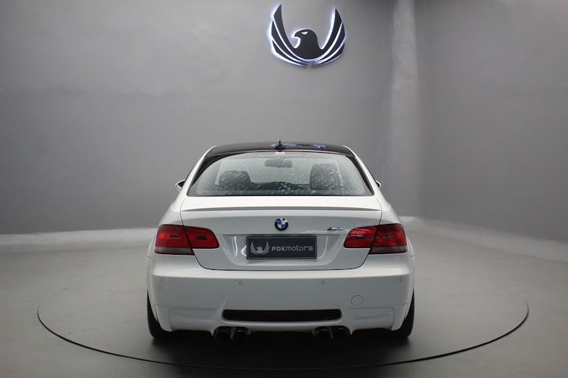 Foto do veículo BMW M3 COUPé 2010 18.630 KM 349.000,00