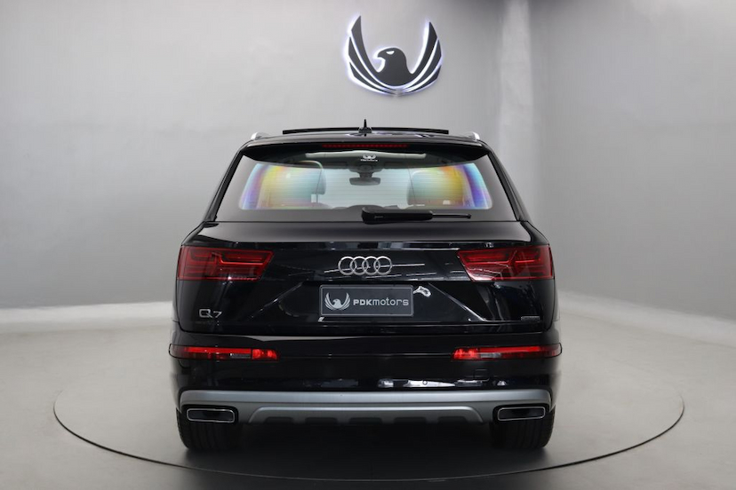 Foto do veículo AUDI Q7 TDI PERFORMANCE 2019 22.290 KM 475.000,00