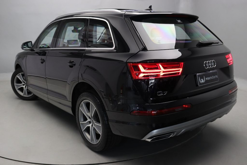 Foto do veículo AUDI Q7 TDI PERFORMANCE 2019 22.290 KM 475.000,00