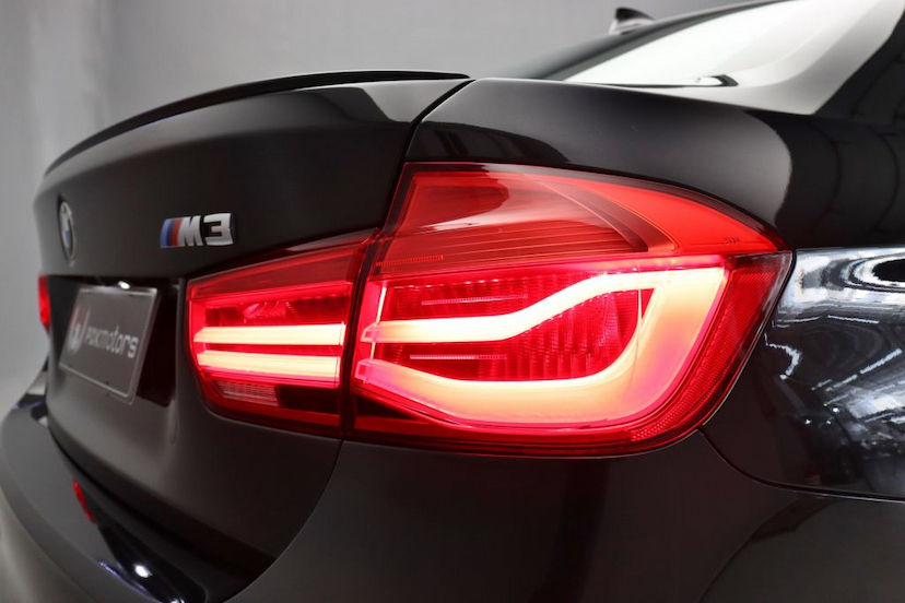 Foto do veículo BMW M3 SEDAN 2016 31.040 KM 369.000,00