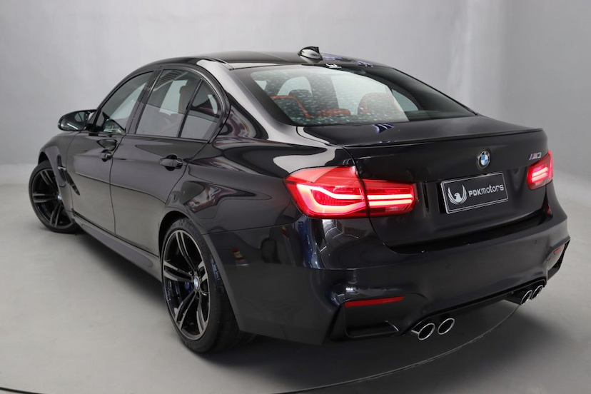 Foto do veículo BMW M3 SEDAN 2016 31.040 KM 369.000,00