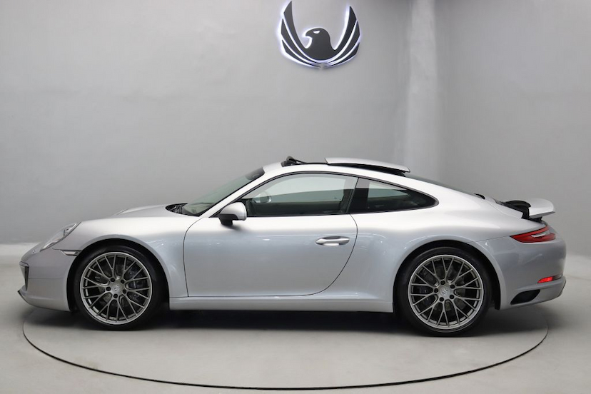 Foto do veículo PORSCHE 911 CARRERA 2018 21.995 KM 719.900,00