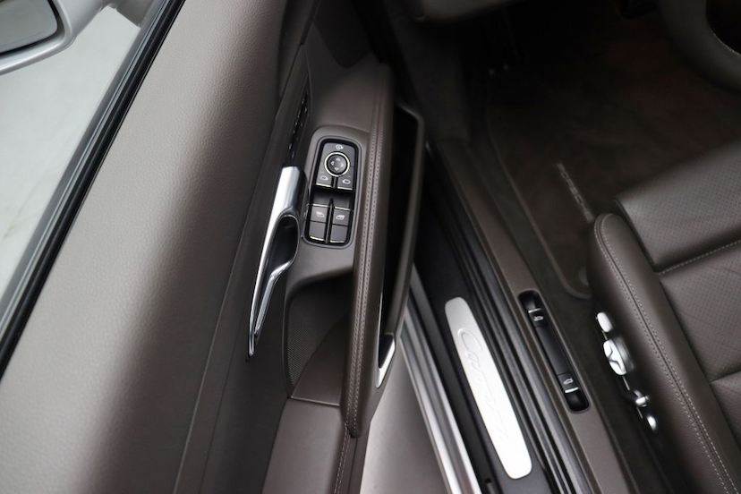 Foto do veículo PORSCHE 911 CARRERA 2018 21.995 KM 719.900,00
