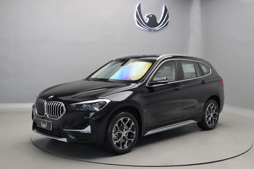 Foto do veículo BMW X1 20I X-LINE 2021 6.755 KM 339.000,00