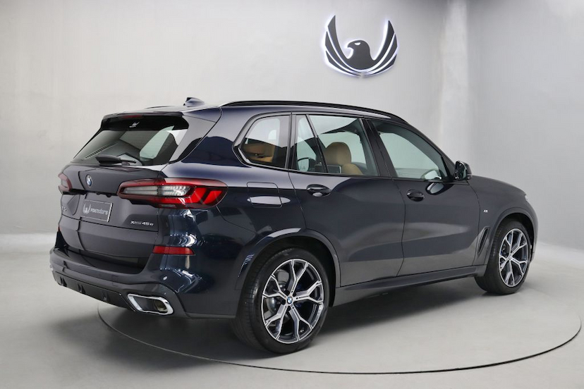 Foto do veículo BMW X5 XDRIVE45E M SPORT 2022 8.150 KM 670.000,00