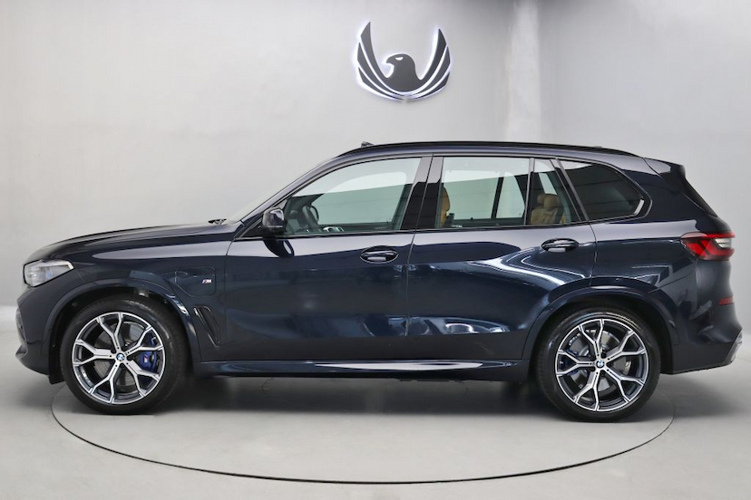 Foto do veículo BMW X5 XDRIVE45E M SPORT 2022 8.150 KM 670.000,00
