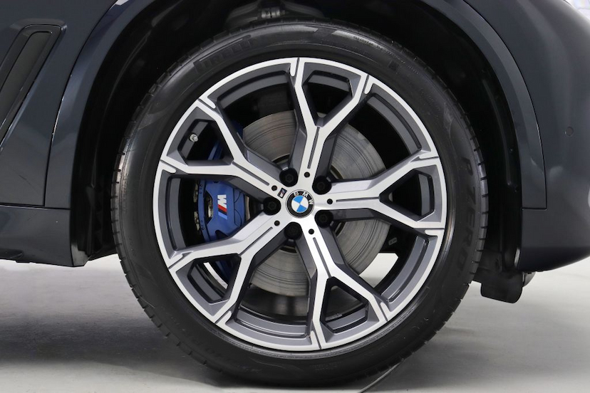 Foto do veículo BMW X5 XDRIVE45E M SPORT 2022 8.150 KM 670.000,00