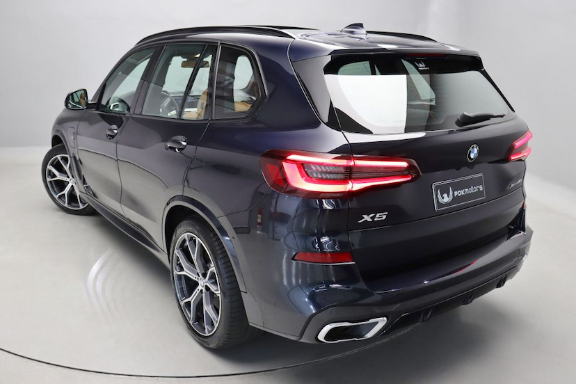 Foto do veículo BMW X5 XDRIVE45E M SPORT 2022 8.150 KM 670.000,00