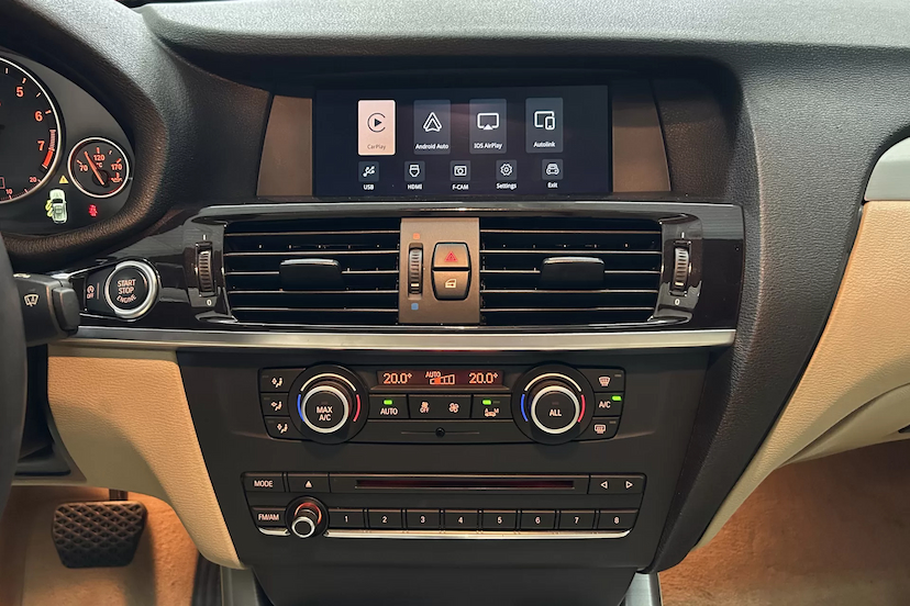 Foto do veículo BMW X3 XDRIVE35I M SPORT 2014 49.140 KM 169.000,00