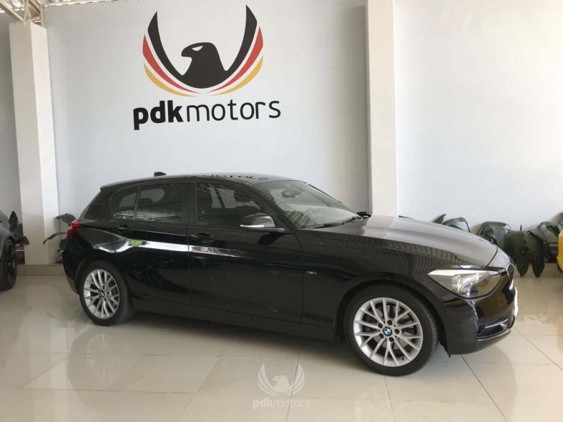 Foto do veículo BMW  120I SPORT ACTIVEFLEX 2015 15.806 KM 93.000,00