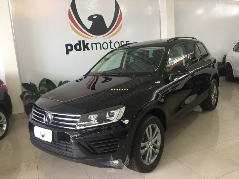 Foto do veículo VOLKSWAGEN  TOUAREG V6 3.6L 2015 21.769 KM 179.000,00