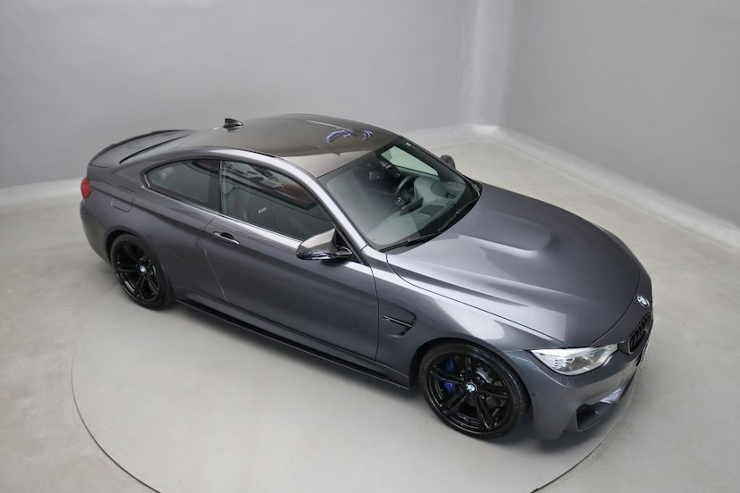 Foto do veículo BMW M4 COUPE 2015 48.790 KM 325.000,00