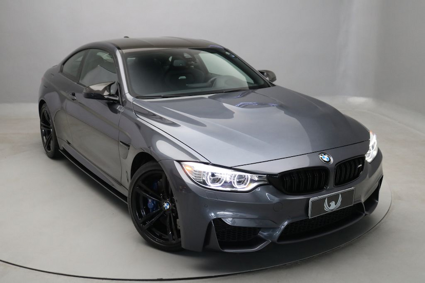 Foto do veículo BMW M4 COUPE 2015 48.790 KM 325.000,00
