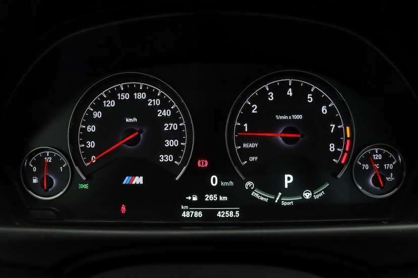 Foto do veículo BMW M4 COUPE 2015 48.790 KM 325.000,00