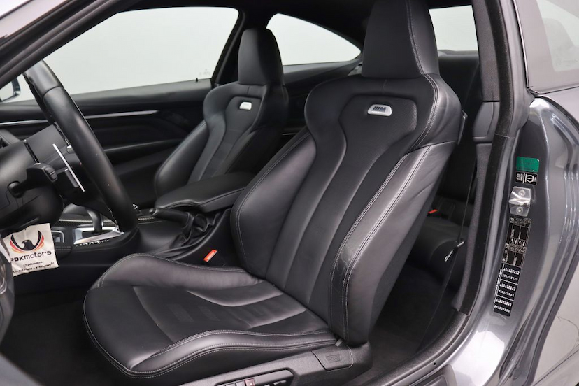 Foto do veículo BMW M4 COUPE 2015 48.790 KM 325.000,00