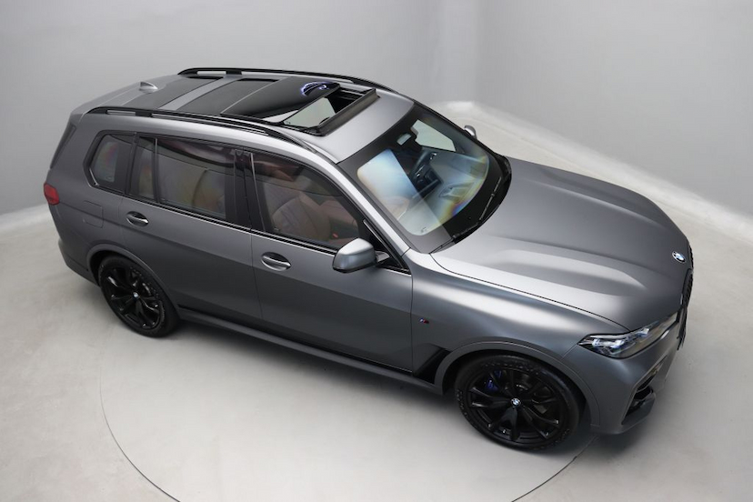 Foto do veículo BMW X7 M50I 2020 6.470 KM 1.090.000,00