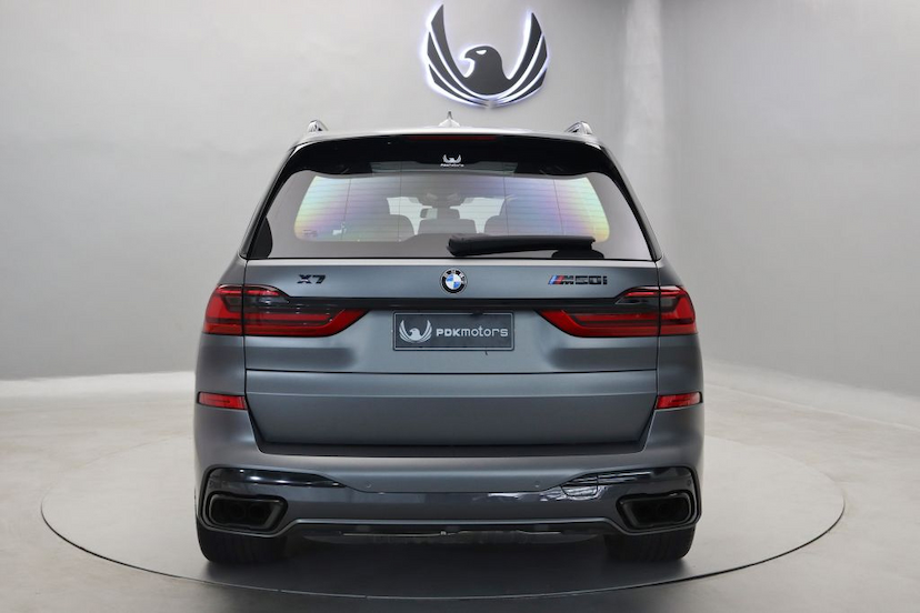 Foto do veículo BMW X7 M50I 2020 6.470 KM 1.090.000,00