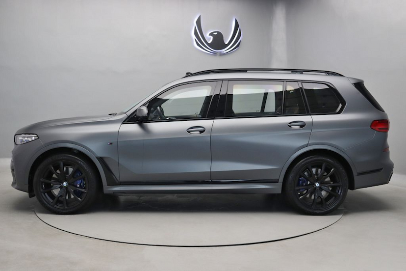 Foto do veículo BMW X7 M50I 2020 6.470 KM 1.090.000,00