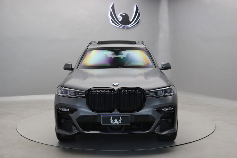 Foto do veículo BMW X7 M50I 2020 6.470 KM 1.090.000,00
